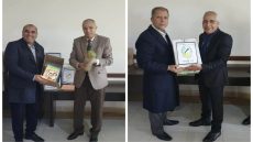 جمعية تنمية التعاون المدرسي فرع القنيطرة تشرف على عملية توزيع الكتب والقصص بحضور المدير الإقليمي عزيز بلحسن.