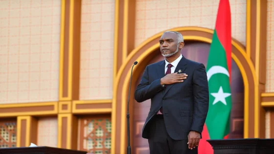 الملك يتمنى الرخاء لشعب المالديف