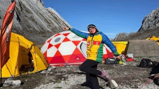 هند زمامة تصعد على “هرم كارسنتز”